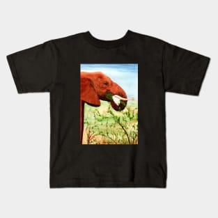 Wrinkles, Elephant Snacking Kids T-Shirt